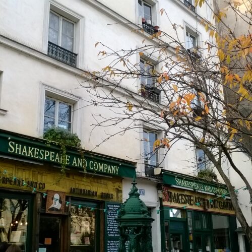 Shakespeare And Company – Paris, France